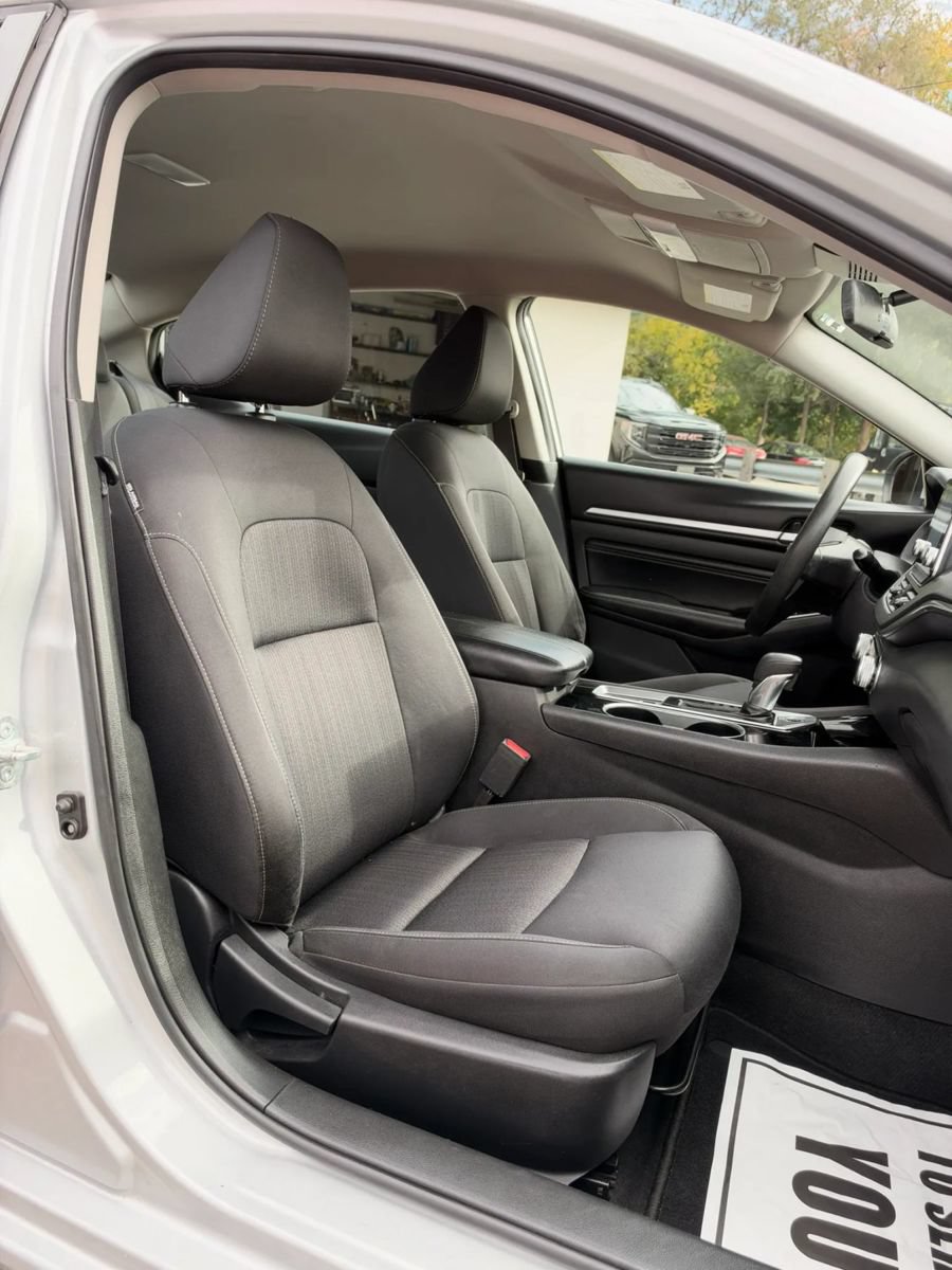 Used 2021 Nissan Altima 2.5 SV AWD/4WD image 19