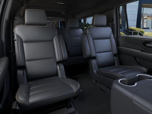 New 2026 GMC Yukon XL Elevation w/ LPO, Floor Liner Package image 17
