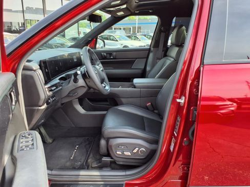 Used 2024 Hyundai Santa Fe Calligraphy image 10