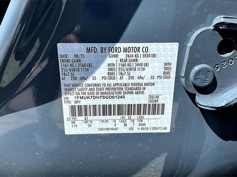 New 2025 Ford Explorer Active w/ Active Comfort Package image 13