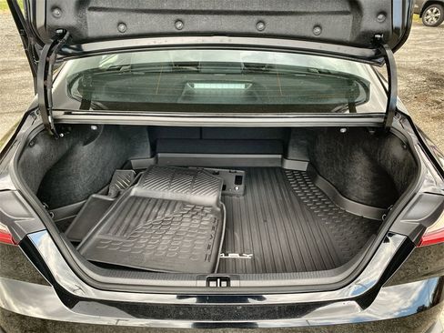 Used 2026 Toyota Camry SE image 20