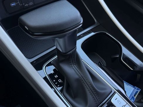 New 2026 Hyundai Tucson SE image 18