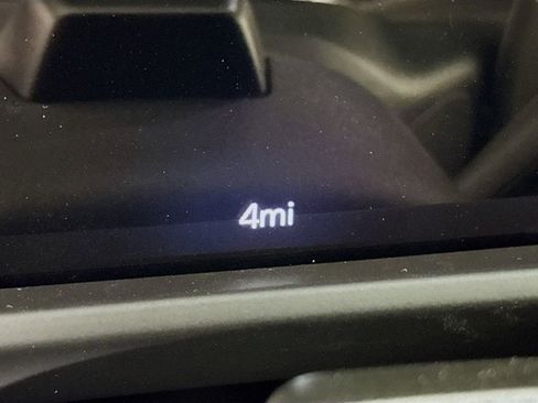 New 2026 GMC Acadia Denali Ultimate AWD/4WD image 12