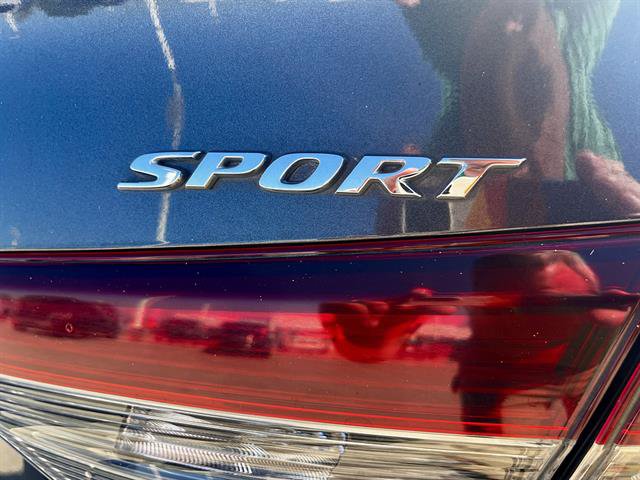 Used 2025 Honda Civic Sport image 10