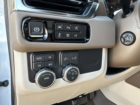 New 2026 GMC Yukon XL Denali w/ Sun & Power Step Package image 37