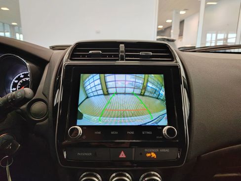 Used 2025 Mitsubishi Outlander Sport LE image 26