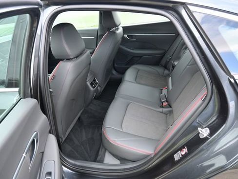 Used 2023 Hyundai Sonata SEL Plus image 24