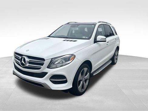 Used 2017 Mercedes-Benz GLE 350 4MATIC image 2