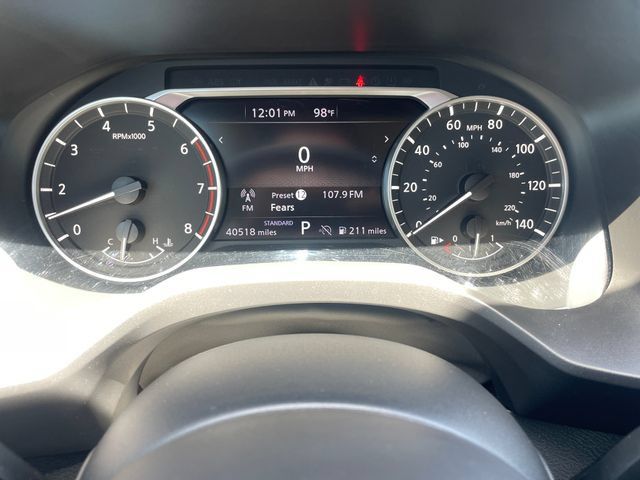 Used 2024 Nissan Rogue SV FWD image 12