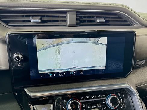 Used 2023 GMC Sierra 1500 Denali w/ Technology Package AWD/4WD image 48