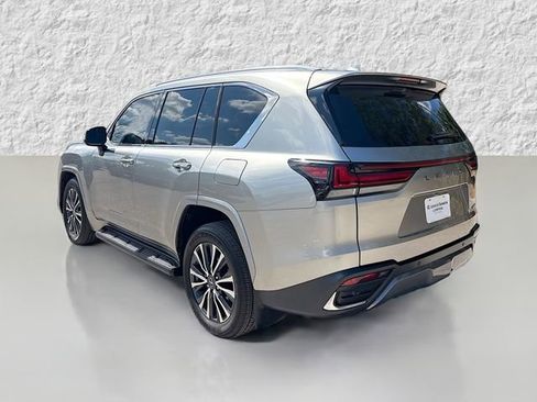 Used 2024 Lexus LX 600 4WD w/ Interior Upgrade Package image 5