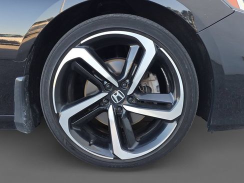 Used 2022 Honda Accord Sport image 16