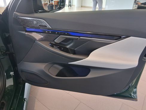 New 2026 BMW M5 w/ Executive Package image 28