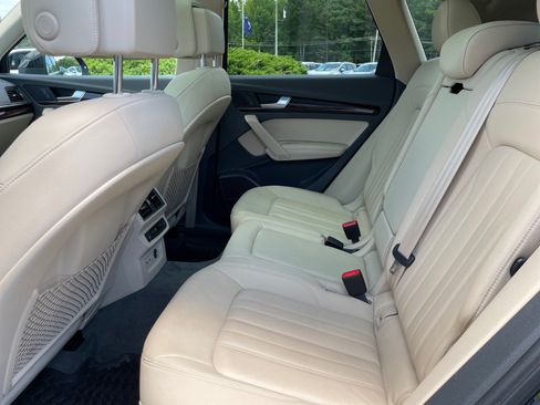 Used 2019 Audi Q5 Prestige AWD/4WD image 10