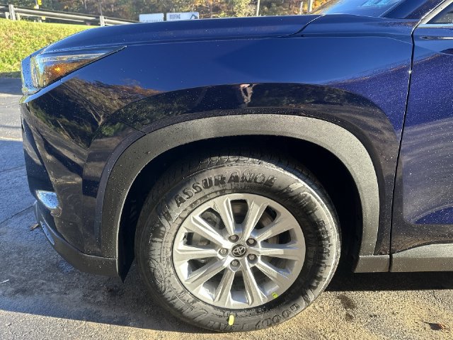 New 2026 Toyota Grand Highlander XLE FWD image 26