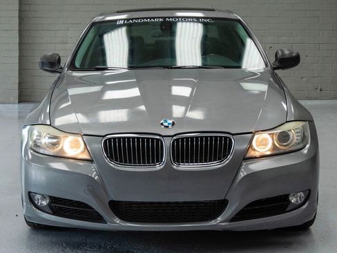 Used 2011 BMW 335i Sedan image 5