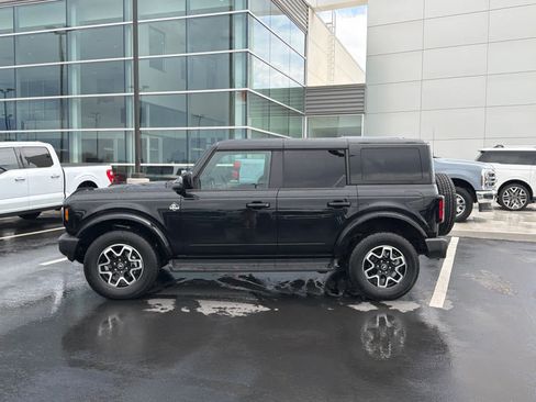 Certified 2025 Ford Bronco Outer Banks AWD/4WD image 11