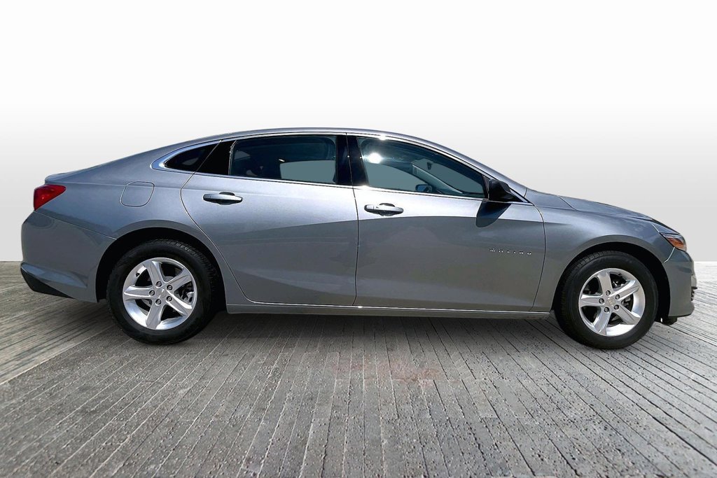 Used 2023 Chevrolet Malibu LS FWD image 8