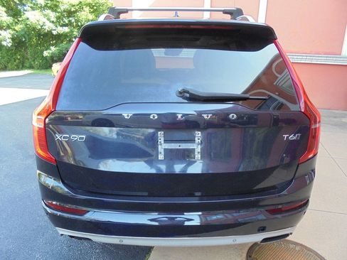 Used 2016 Volvo XC90 T6 Momentum AWD/4WD image 37