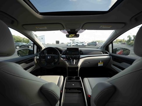 New 2026 Honda Odyssey EX-L image 19