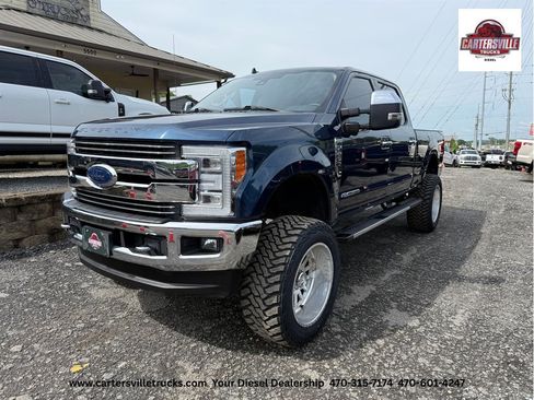 Used 2019 Ford F250 Lariat w/ Lariat Ultimate Package AWD/4WD image 32