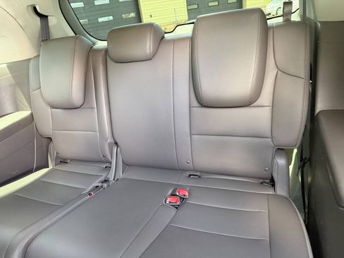 Used 2016 Honda Odyssey EX-L image 31
