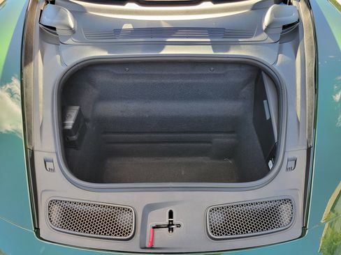 Certified 2025 Porsche 911 GT3 image 30