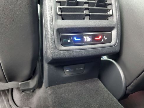 Used 2025 Volkswagen Golf image 22