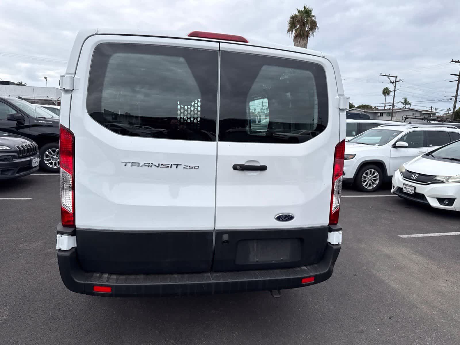 Used 2025 Ford Transit 250 Low Roof w/ Exterior Upgrade Package RWD image 13