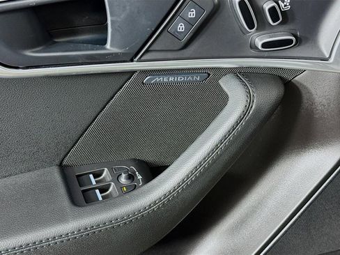 Used 2024 Jaguar F-TYPE R-Dynamic image 21