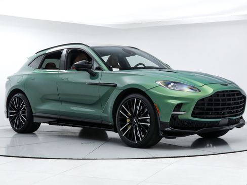 Used 2023 Aston Martin DBX 707 AWD/4WD image 7