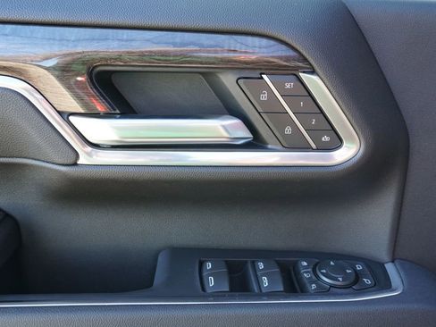 New 2025 Chevrolet Silverado 2500 LTZ w/ LTZ Texas Edition image 17