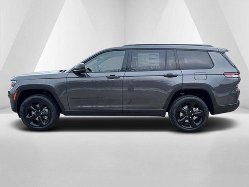 New 2025 Jeep Grand Cherokee L Limited w/ Luxury Tech Group II image 4