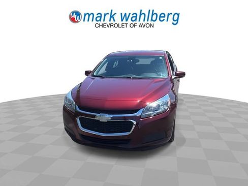 Used 2015 Chevrolet Malibu LT w/ Power Convenience Package FWD image 3