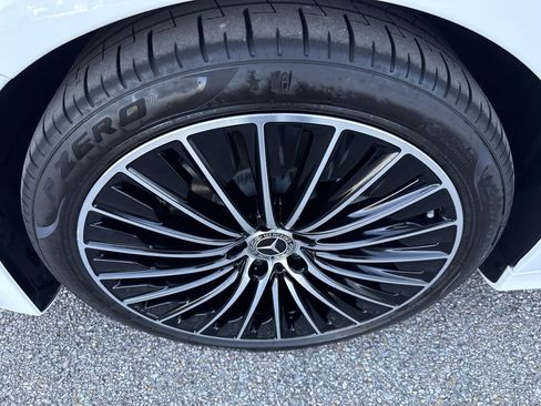 Certified 2024 Mercedes-Benz E 350 4MATIC Sedan image 19