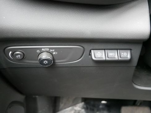 Used 2023 Buick Envision Avenir AWD/4WD image 31