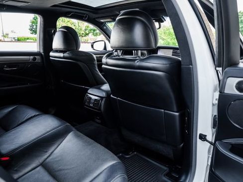 Used 2013 Lexus LS 460 w/ F-Sport Pkg RWD image 81
