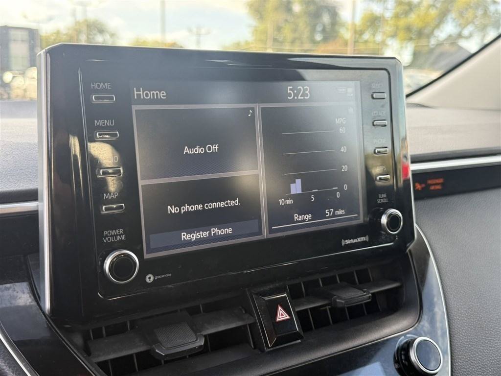 Used 2021 Toyota Corolla LE FWD image 18