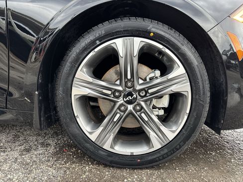Certified 2024 Kia K5 EX w/ EX Premium Package FWD image 18