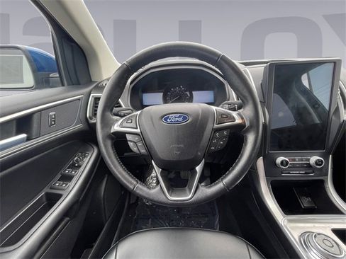 Used 2022 Ford Edge SEL w/ Convenience Package image 13