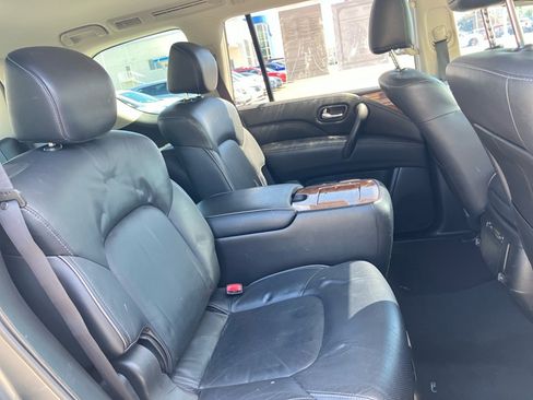 Used 2018 INFINITI QX80 4WD w/ Driver Assistance Package image 33