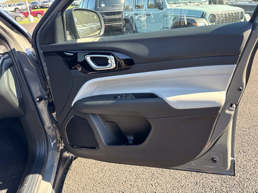 New 2026 Jeep Compass Limited AWD/4WD image 27