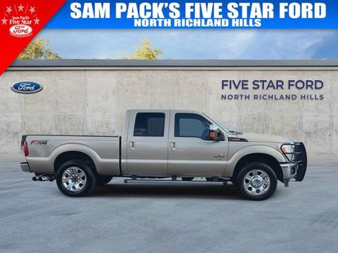 Used 2014 Ford F250 Lariat w/ Chrome Package AWD/4WD image 10