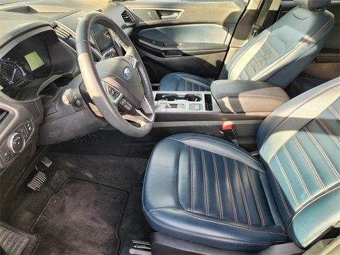 Used 2022 Ford Edge SEL w/ Sport Appearance Package image 7