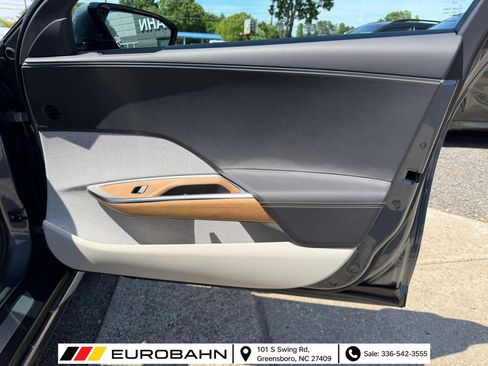 Used 2024 Lucid Air Touring AWD/4WD image 22