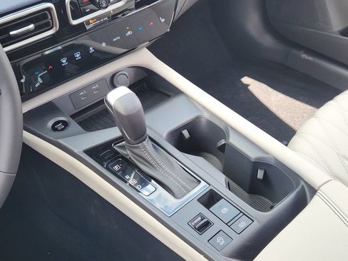 New 2026 Nissan Sentra SL FWD image 15