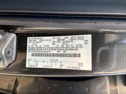 Used 2017 Ford Escape Titanium w/ Equipment Group 301A FWD image 33
