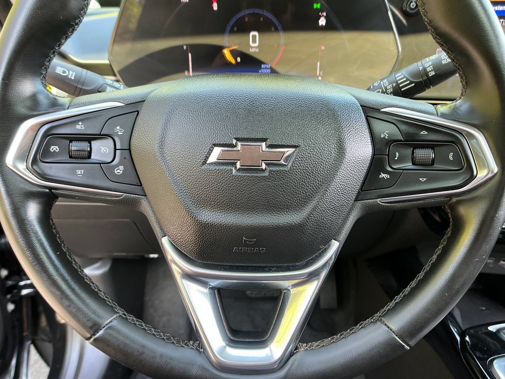 Used 2024 Chevrolet Trax ACTIV w/ Sunroof Package FWD image 14