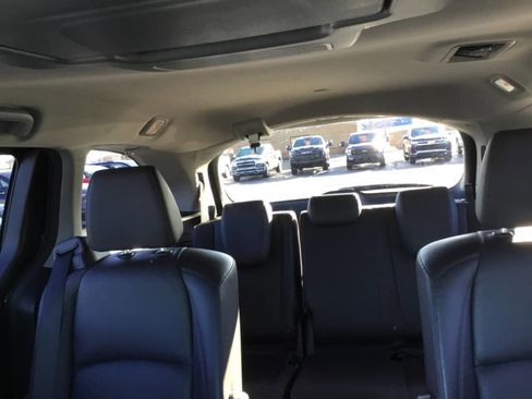 Used 2018 Honda Odyssey EX-L image 16