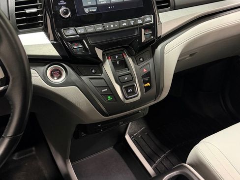 Used 2018 Honda Odyssey EX-L image 14